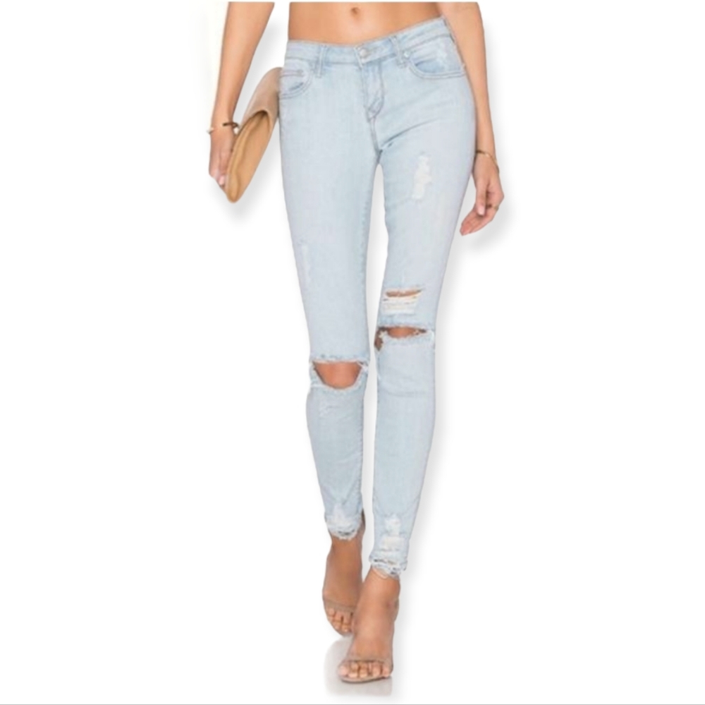 Lovers and Friends Ricky Distressed Skinny Jean in Solana, EUC, size 26